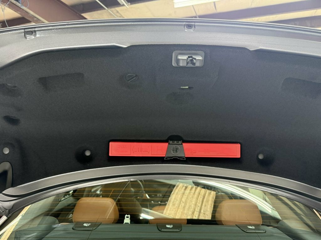 2017 Alfa Romeo Giulia Local Trade/Heated Leather Seats/Harmon Kardon Audio/Blind Spot - 23064897 - 25