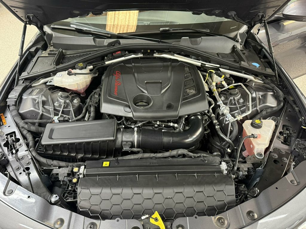 2017 Alfa Romeo Giulia Local Trade/Heated Leather Seats/Harmon Kardon Audio/Blind Spot - 23064897 - 36