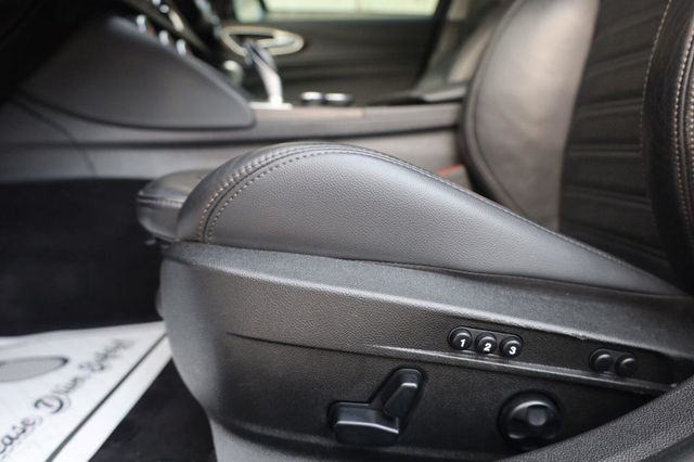 2017 Alfa Romeo Giulia Ti - 23072906 - 18