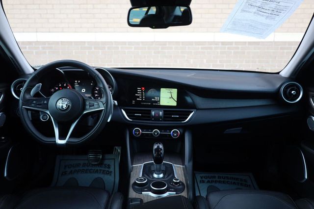 2017 Alfa Romeo Giulia Ti - 23072906 - 30