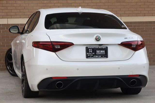 2017 Alfa Romeo Giulia Ti - 23072906 - 7