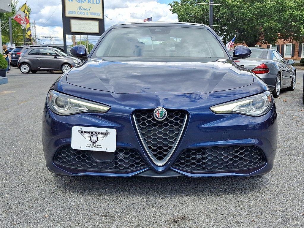2017 Alfa Romeo Giulia Ti photo 2