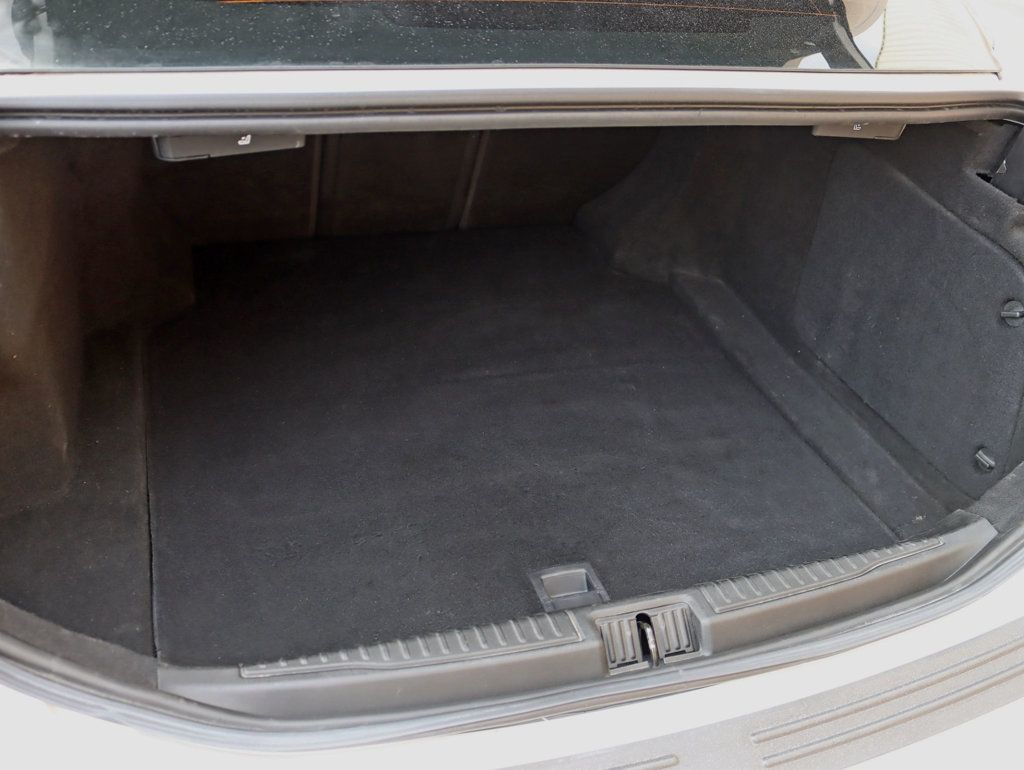 2017 Alfa Romeo Giulia Ti AWD - 22979313 - 28