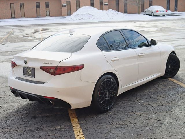 2017 Alfa Romeo Giulia Ti AWD - 22979313 - 2