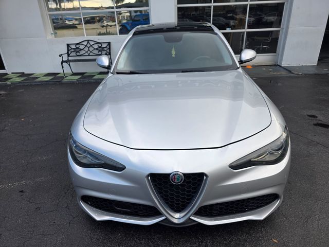2017 Alfa Romeo Giulia Ti RWD - 23064964 - 9