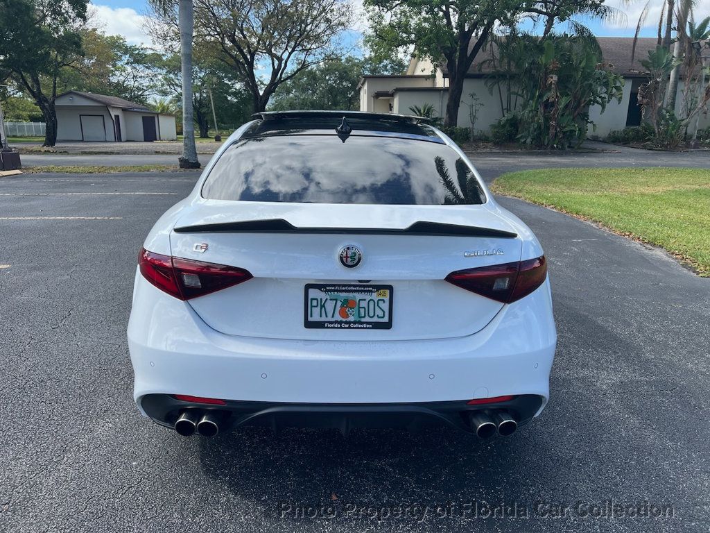 2017 Alfa Romeo Giulia Ti Sport RWD - 22575897 - 7