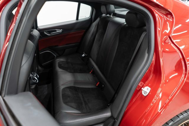 2017 Alfa Romeo Giulia Quadrifoglio  - 23014666 - 27