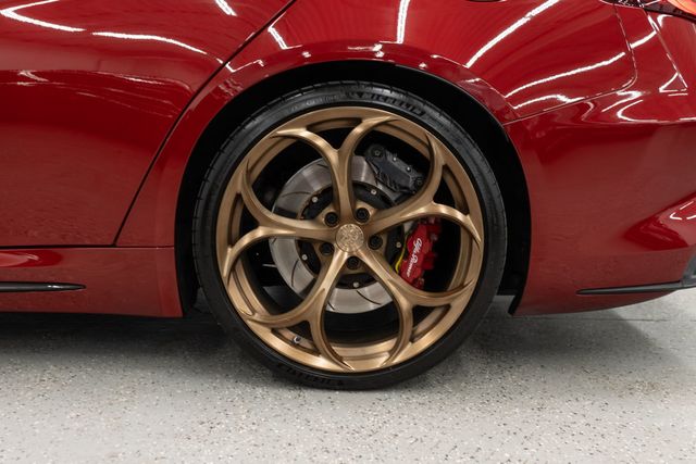 2017 Alfa Romeo Giulia Quadrifoglio  - 23014666 - 30