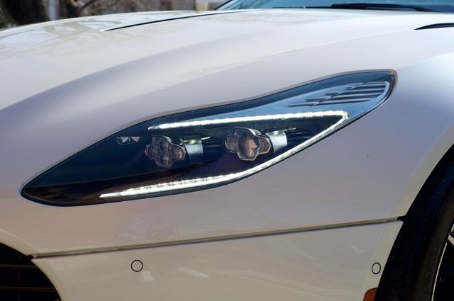 2017 Aston Martin DB11 Local Trade/Launch Edition/Heated&CooledSeats/Bang&OlufsenAudio - 22982846 - 13