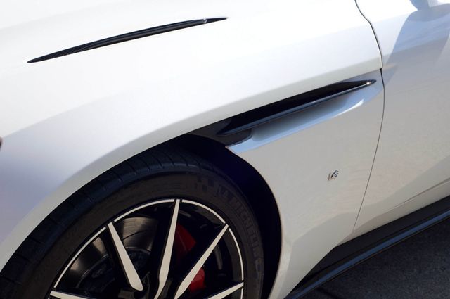 2017 Aston Martin DB11 Local Trade/Launch Edition/Heated&CooledSeats/Bang&OlufsenAudio - 22982846 - 8