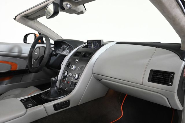 2017 Aston Martin V12 Vantage S - 22970914 - 19