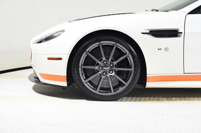 2017 Aston Martin V12 Vantage S - 22970914 - 3
