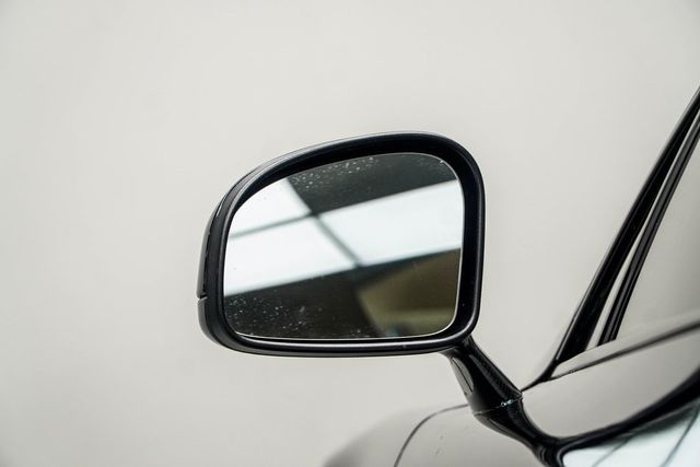 2017 Aston Martin Vanquish V12 - 22960839 - 17