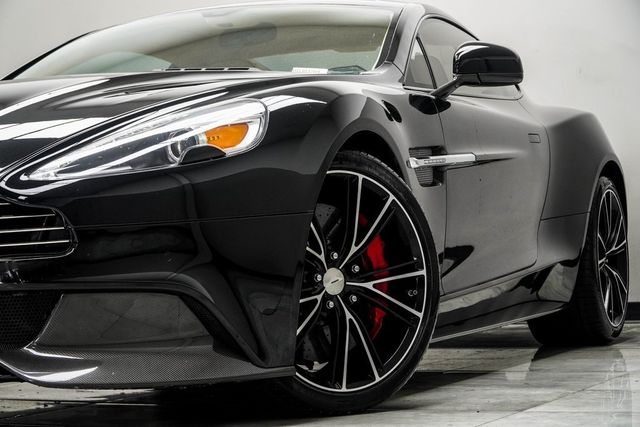 2017 Aston Martin Vanquish V12 - 22960839 - 2