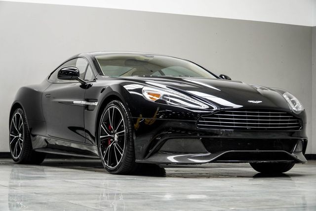 2017 Aston Martin Vanquish V12 - 22960839 - 3