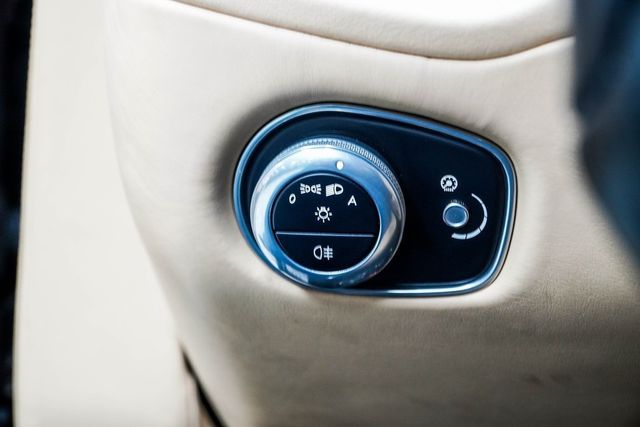 2017 Aston Martin Vanquish V12 - 22960839 - 41