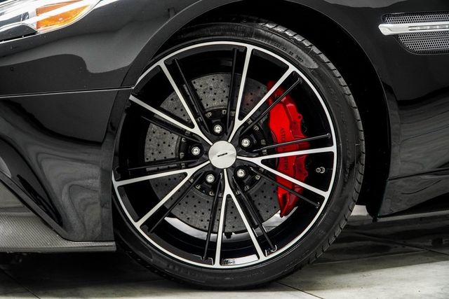 2017 Aston Martin Vanquish V12 - 22960839 - 5