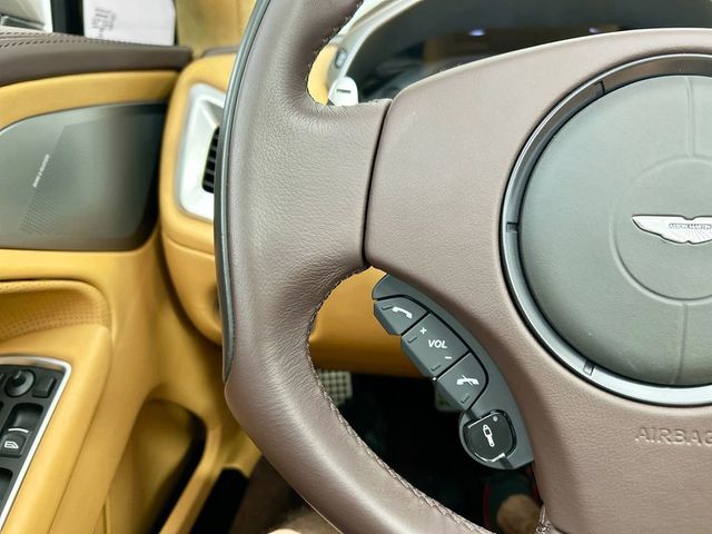 2017 Aston Martin Vanquish Volante - 22986074 - 10
