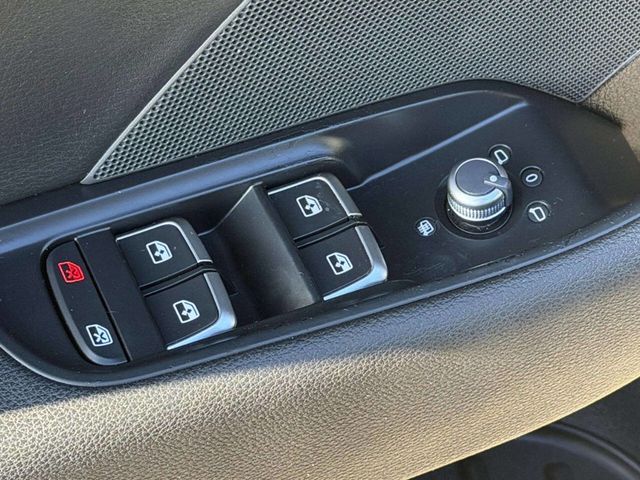 2017 Audi A3 Sedan 2.0 TFSI Premium FWD - 22976383 - 9