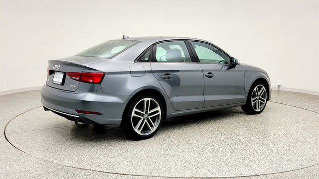 2017 Audi A3 Sedan 2.0 TFSI Premium quattro AWD - 23014178 - 4