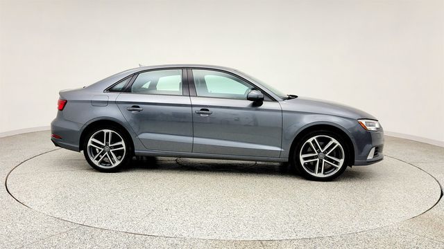 2017 Audi A3 Sedan 2.0 TFSI Premium quattro AWD w/ Convenience Pkg & 18'' Wheels - 23014178 - 3