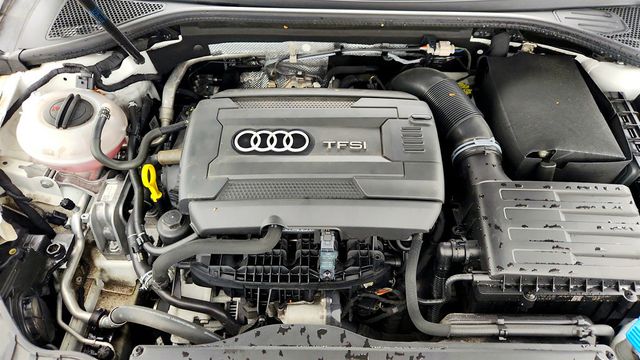 2017 Audi A3 Sedan 2.0 TFSI Premium quattro AWD w/ Convenience Pkg & 18'' Wheels - 23016504 - 26