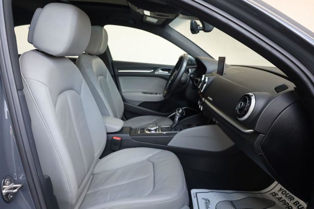 2017 Audi A3 Sedan Prestige - 23063262 - 24