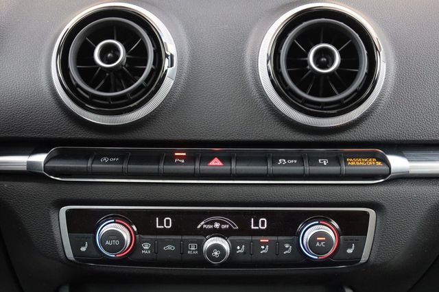 2017 Audi A3 Sedan Prestige - 23063262 - 35