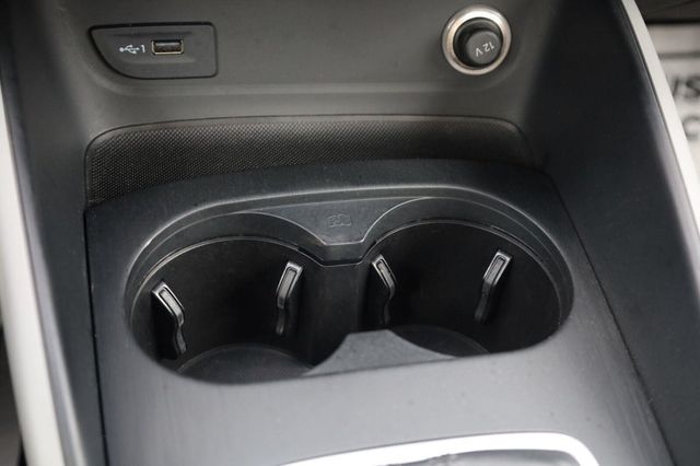2017 Audi A3 Sedan Prestige - 23063262 - 39