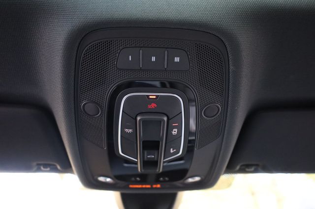 2017 Audi A4  - 22958420 - 31