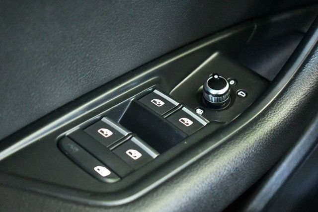2017 Audi A4 2.0 TFSI Automatic Premium FWD - 23038190 - 17