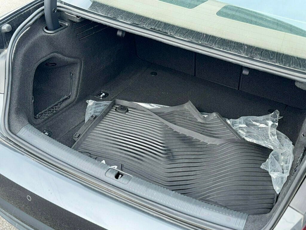 2017 Audi A4 2.0 TFSI Automatic Premium FWD - 22981316 - 43