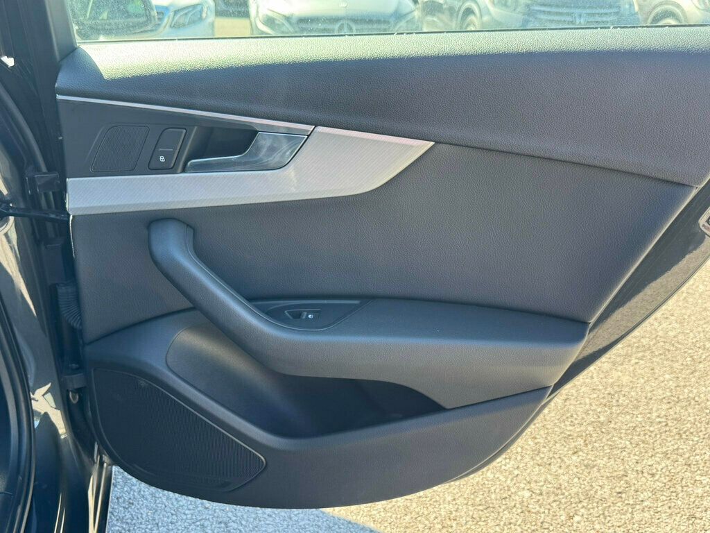 2017 Audi A4 Quattro Premium photo 21