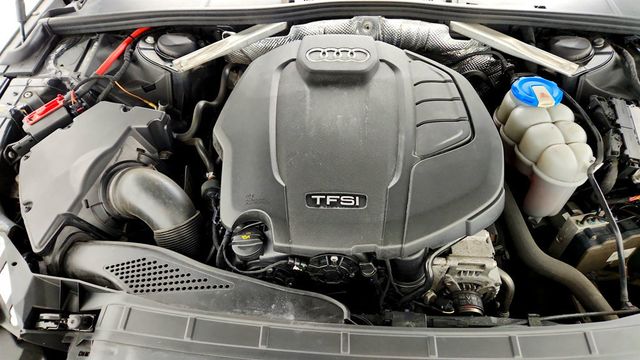 2017 Audi A4 2.0 TFSI Automatic Premium quattro AWD w/ Convenience Pkg - 23035827 - 23