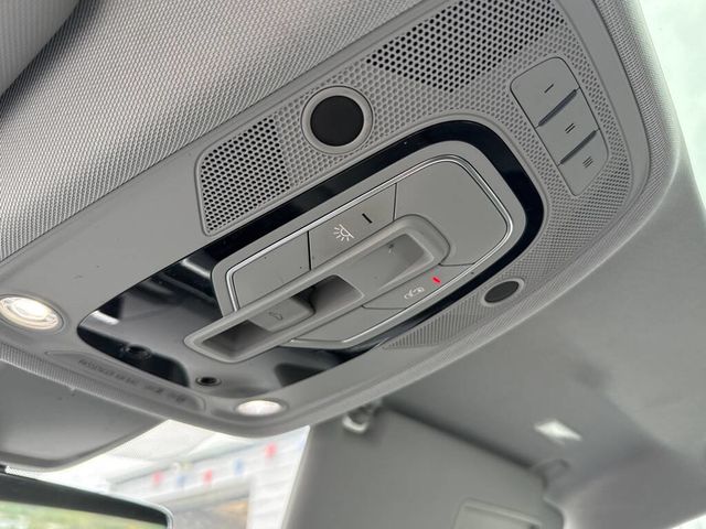 2017 Audi A4 2.0 TFSI Automatic Season of Audi Premium quattro AWD - 22863152 - 28