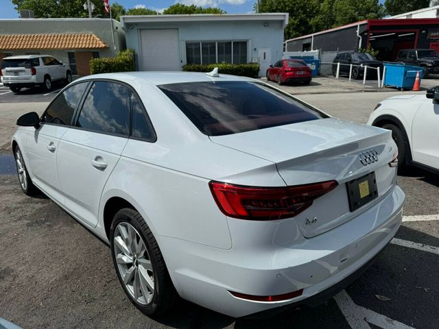 2017 Audi A4 2.0 TFSI Premium front-wheel drive - 23027649 - 2