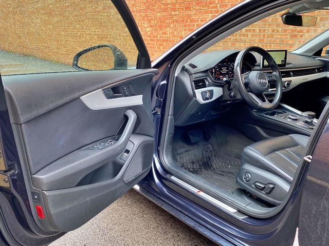 2017 Audi A4 2.0 TFSI Premium Plus quattro all-wheel drive - 23007565 - 5