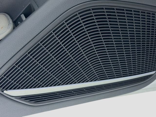 2017 Audi A4 2.0 TFSI Premium Plus quattro all-wheel drive - 23002661 - 18