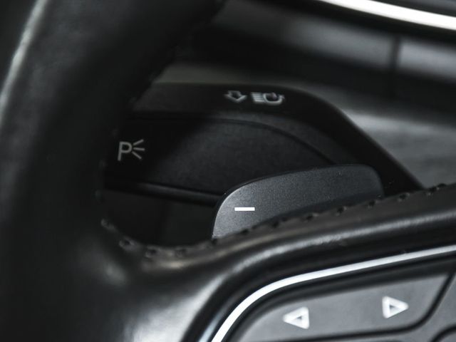 2017 Audi A4 2.0T Premium - 23040161 - 30