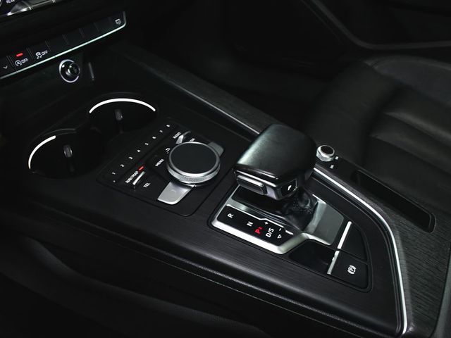 2017 Audi A4 2.0T Premium - 23040161 - 38