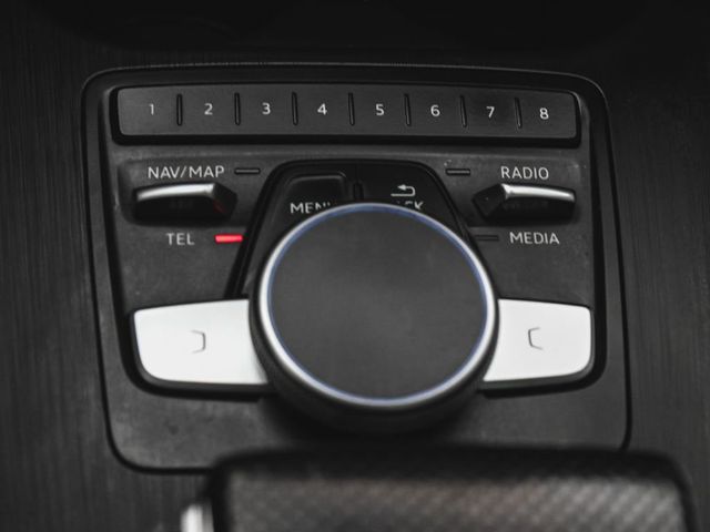 2017 Audi A4 2.0T Prestige - 23010510 - 29