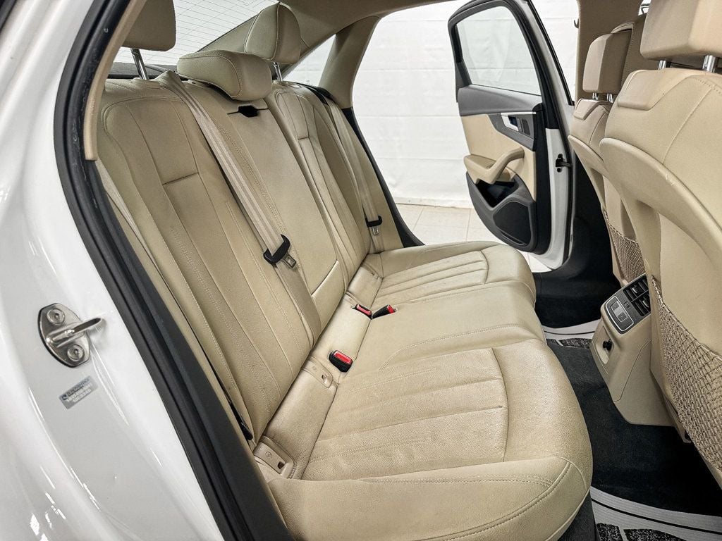 2017 Audi A4 2.0T Quattro Premium Plus photo 11