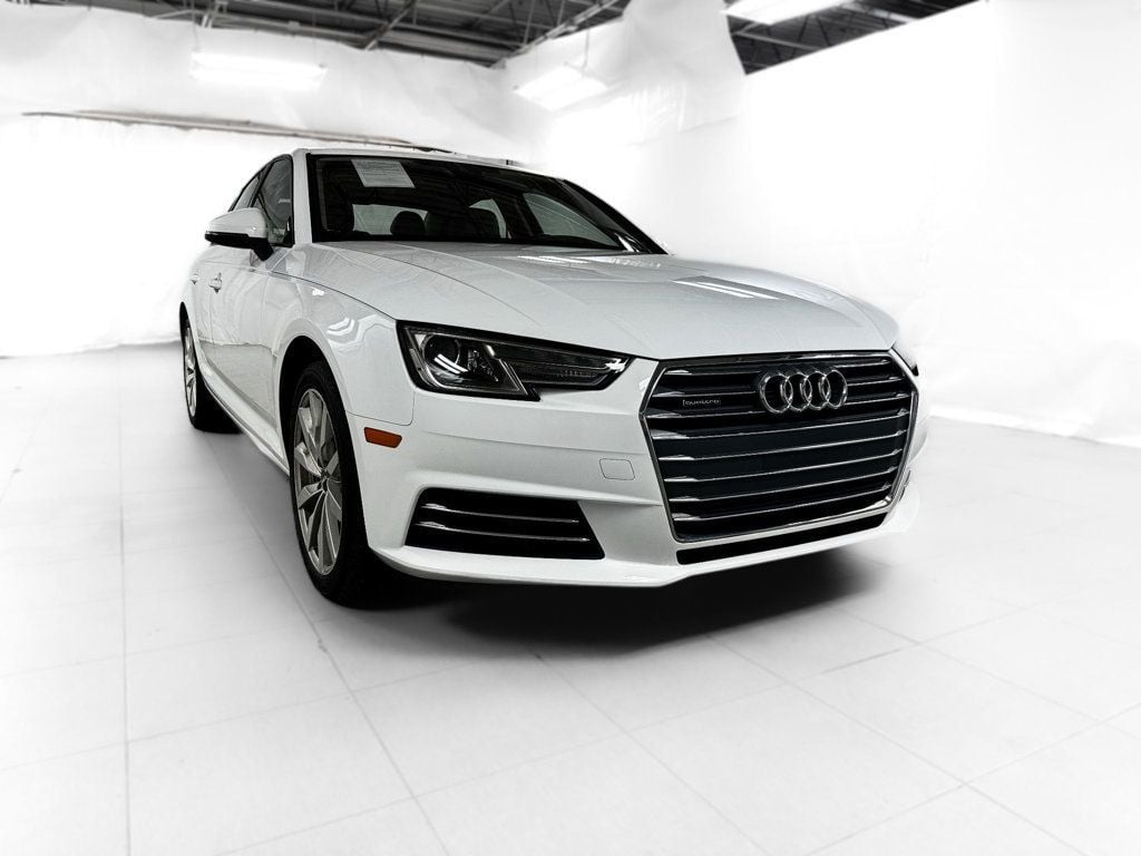 2017 Audi A4 2.0T Quattro Premium Plus photo 8