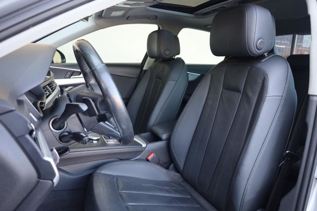 2017 Audi A4 Premium - 23040830 - 14