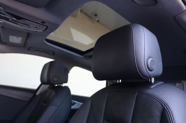 2017 Audi A4 Premium - 23040830 - 16