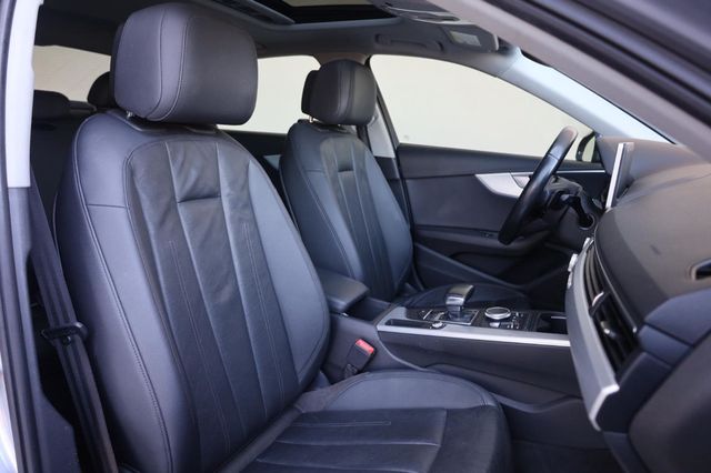 2017 Audi A4 Premium - 23040830 - 27