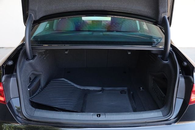 2017 Audi A4 Premium Plus - 23030861 - 9