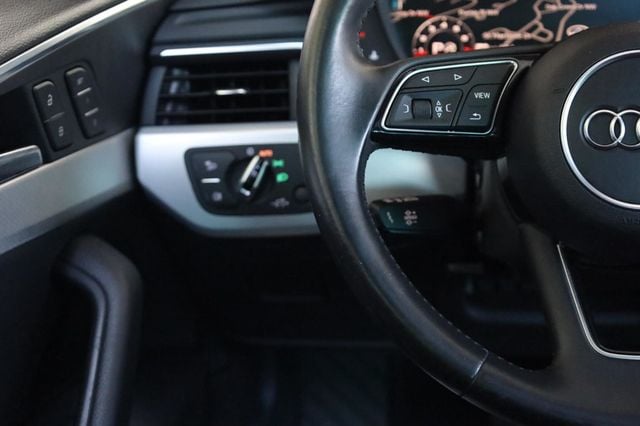 2017 Audi A4 Premium Plus - 23030861 - 33