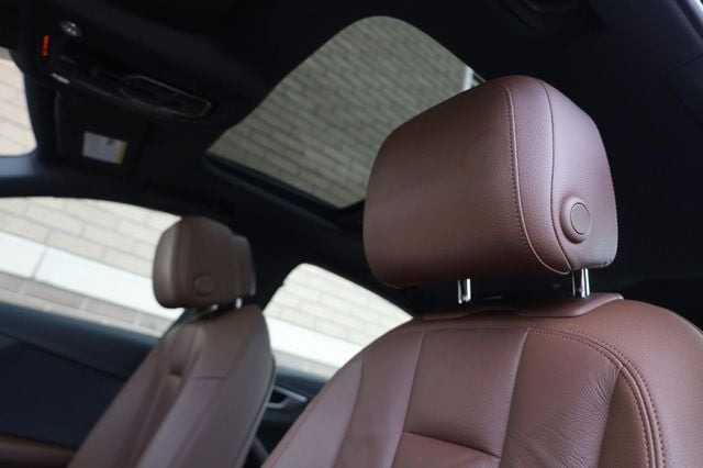 2017 Audi A4 Premium Plus - 23058534 - 16