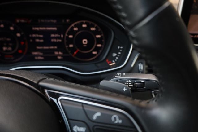 2017 Audi A4 Premium Plus - 23058534 - 34